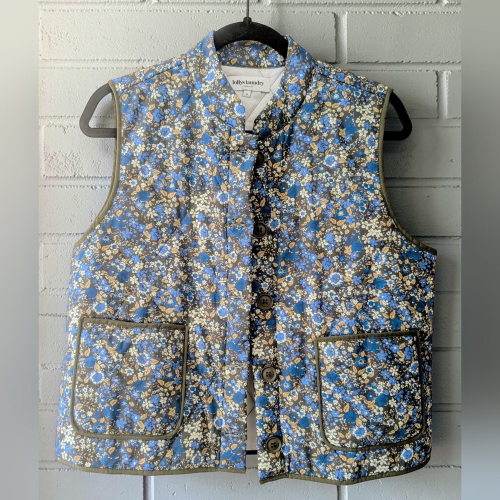 NWOT Lollys Laundry Floral Quilted Vest - SIZE M | Casual Spring Fall Outdoor